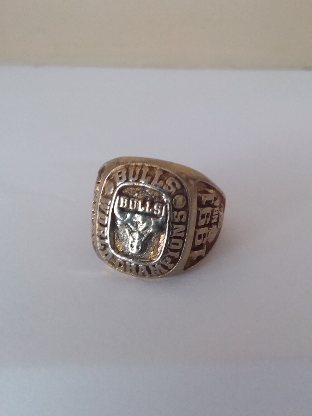 1991 NBA Chicago Bulls World Champions Ring